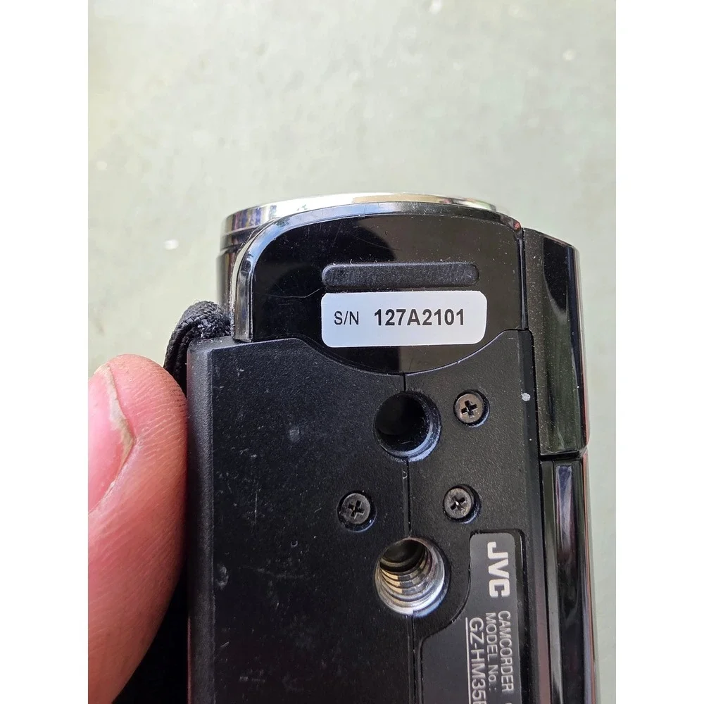 JVC Everio GZ-HM35BU Full HD Camcorder 40x Optical Zoom Konica Minolta HD Z2